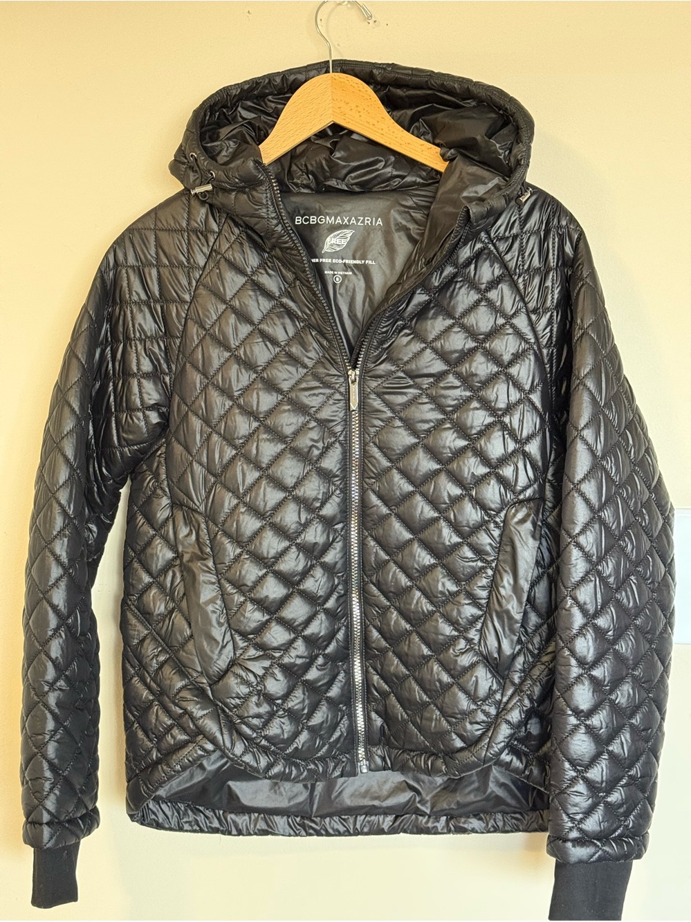 BCBGMAXAZRIA Black Quilted Hooded Puffer Jacket – Size Small